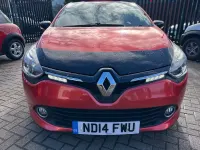 Used Renault Clio Dynamique 90 HP (66 kW) 2014 Red Hatchback