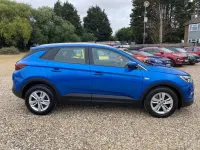 Used Vauxhall Grandland X S 130 HP (95 kW) 2019 Blue SUV