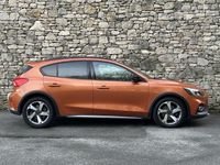 Used Ford Focus Active 125 HP (91 kW) 2019 Orange Hatchback