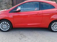 Used Ford Ka Zetec 69 HP (50 kW) 2011 Red Hatchback