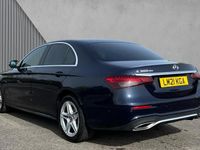 Usado Mercedes E300 AMG line 306 HP (225 kW) 2021 Azul