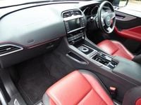 Used Jaguar F-Pace R-Sport 250 HP (183 kW) 2018 Silver SUV