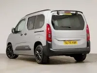 Używany Citroën Berlingo 101 KM (74 kW) 2025 Szary Minivan