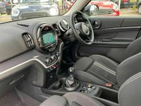 Used Mini Cooper S Countryman Classic 189 HP (139 kW) 2019 Silver SUV
