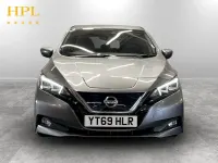 Usado Nissan Leaf Tekna 110 kW (150 HP) 2019 Cinzento Citadino