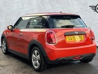 Used Mini ONE Classic 101 HP (74 kW) 2020 Orange Hatchback