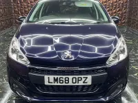 Used Peugeot 208 GT-line 109 HP (80 kW) 2018 Blue Hatchback