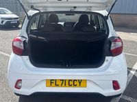 Used Hyundai i10 SE 67 HP (49 kW) 2023 Hatchback