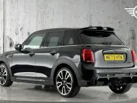 Usado Mini Cooper S Hatch 176 HP (129 kW) 2024 Preto Citadino