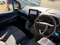 Used Vauxhall Combo S 100 HP (73 kW) 2023 White MPV