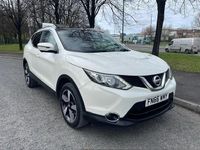 Used Nissan Qashqai N-Connecta 110 HP (80 kW) 2016 White SUV
