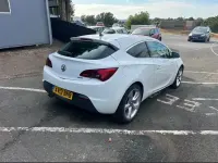 Used Vauxhall Astra GTC SRi 2012 White Hatchback