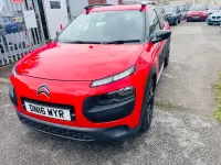 Used Citroën C4 Cactus Feel 110 HP (80 kW) 2016 Red Hatchback