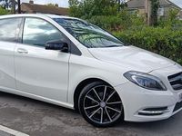 Used Mercedes B180 2013 White MPV