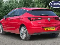 Used Vauxhall Astra Edition 145 HP (106 kW) 2021 Red Hatchback