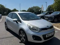 Used Kia Rio 90 HP (66 kW) 2012 Silver Hatchback