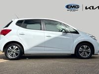 Used Kia Venga 123 HP (90 kW) 2019 White Hatchback