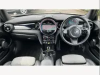 Usado Mini Cooper S Level 2 135 kW (184 HP) 2022 Cinzento Citadino