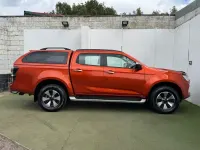 Used Isuzu D-Max 163 HP (119 kW) 2022 Orange Pickup