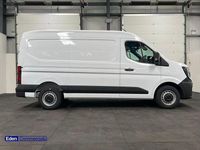 New Renault Master 150 HP (110 kW) 2025 White MPV