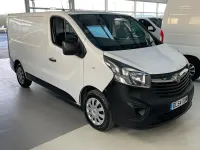 Used Vauxhall Vivaro 115 HP (84 kW) 2014 White MPV