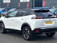 Usado Peugeot 2008 GT 131 HP (96 kW) 2023 Branco SUV
