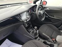 used Vauxhall Astra 1.4T 16V 150 SRi Vx-line Nav 5dr Hatchback
