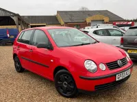 Used VW Polo S 75 HP (55 kW) 2003 Red Hatchback