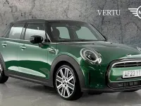 Used Mini Cooper Exclusive 136 HP (100 kW) 2023 Green Hatchback