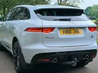 Used Jaguar F-Pace S 300 HP (220 kW) 2018 White SUV