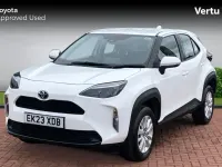 Used Toyota Yaris Hybrid 116 HP (85 kW) 2023 Pure white Estate