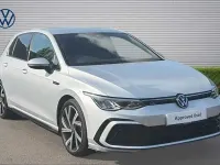 Second-hand VW Golf VIII 130 CP (95 kW) 2022