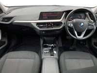used BMW 118 1 SERIES HATCHBACK i [136] SE 5dr Step Auto [Comfort Pack I, Heated Seats, Connected pack professional, Extended storage pack, Interior lights pack, Auto dimming rear view mirror]