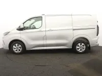 Usado Ford Transit Custom Limited 136 CV (100 kW) 2024 Plateado Van