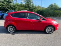Used Ford Fiesta Titanium 96 HP (70 kW) 2011 Red Hatchback
