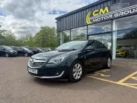 Used Vauxhall Insignia SRi 140 HP (102 kW) 2015 Green Hatchback