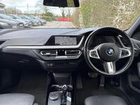 Used BMW 118 M Sport 138 HP (101 kW) 2020 White Hatchback