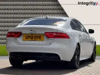 Used Jaguar XE R-Sport 250 HP (183 kW) 2018 White Sedan