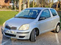 Used Toyota Yaris T3 65 HP (47 kW) 2004 Silver Hatchback