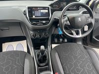 Begagnad Peugeot 2008 Active 2016 Grå SUV