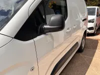 Used Vauxhall Combo Edition 130 HP (95 kW) 2021 White MPV