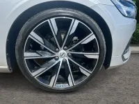 Used Volvo V60 Inscription 190 HP (139 kW) 2020 Silver Estate