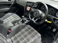 Used VW Golf VII GTD 184 HP (135 kW) 2017 Silver Hatchback