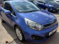 Used Kia Rio 109 HP (80 kW) 2012 Blue Hatchback
