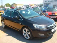 Used Vauxhall Astra SRi 2010 Black Hatchback