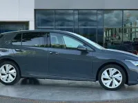 Second-hand VW Golf VIII Match 204 CP (150 kW) 2025 Gri