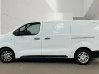 Used Vauxhall Vivaro S 150 HP (110 kW) 2020 White MPV