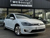 Begagnad VW e-Golf 100 kW (136 HK) 2019 Vit Halvkombi