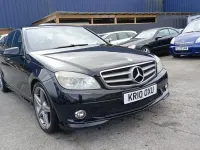 Käytetty Mercedes C180 2010 Musta Sedan