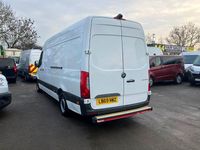 Used Mercedes Sprinter 140 HP (102 kW) 2019 White Van